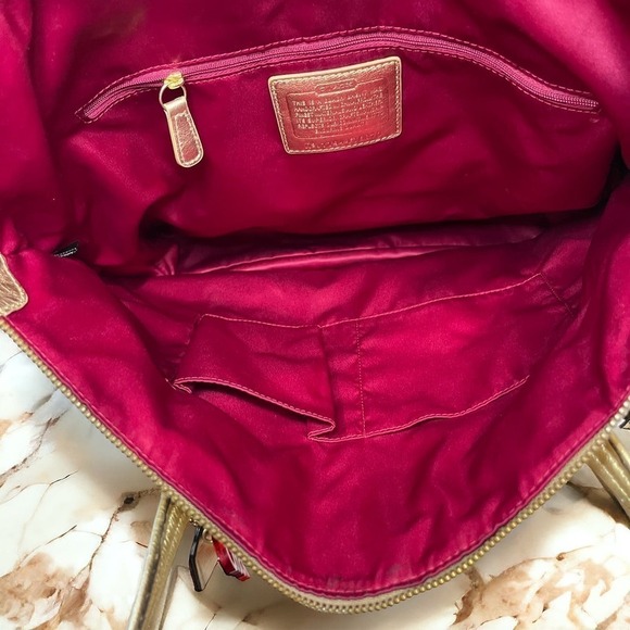 Coach F18870 Laura Signature Secret Admirer Tote & Matching Large Wristlet - Picture 8 of 13